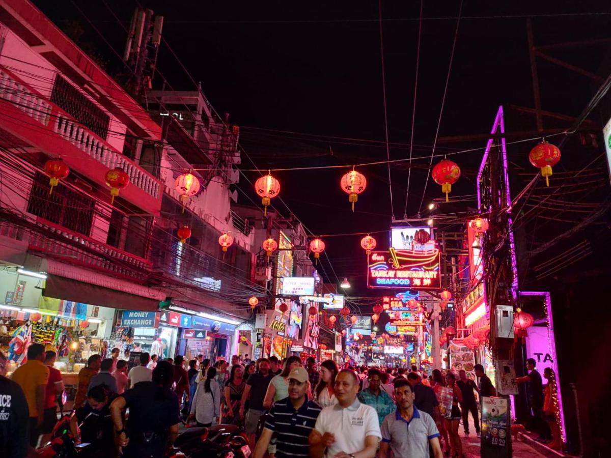Walking Street Encore Hotel Pattaya Zewnętrze zdjęcie